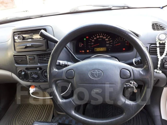 Toyota Raum. �������, ��������, ������, 16����. �� ����