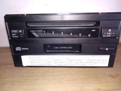 Cd-чейнджер. Toyota Crown Majesta, JKS175, JZS171, JZS175, JZS177, JZS179, UZS171, UZS173, UZS175 Toyota Crown, JKS175, JZS171, JZS171W, JZS175, JZS17...