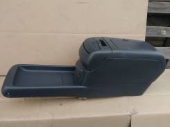 Подлокотник Toyota Harrier