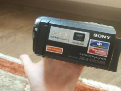Sony HDR-PJ580E. 20 � ����� �� ����