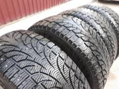 Pirelli Winter Carving. Зимние, шипованные, 2013 год, 30 %, 4 шт