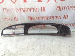Обшивка щитка приборов Toyota Camry