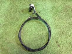 Тросик замка капота. Subaru Legacy, BL5, BL9, BLE, BP5, BP9, BPE, BPH Subaru Outback, BPE, BPELUA Двигатели: EJ203, EJ204, EJ20C, EJ20X, EJ20Y, EJ253...