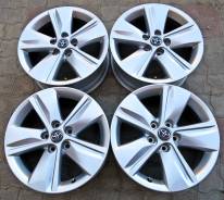 Toyota. 7.0x17", 5x114.30, ET39, ЦО 60,1 мм.