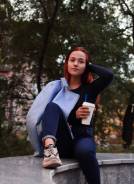 Вокалист. Незаконченное высшее образование (студент), опыт работы 14 лет