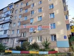 2-комнатная, улица Сафонова 6. Борисенко, проверенное агентство, 45 кв. м. Дом снаружи