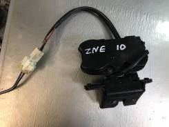 Замок багажника. Toyota Wish, ZNE10, ZNE10G, ZNE14G, ANE11W, ANE10G Двигатели: 1ZZFE, 1AZFSE