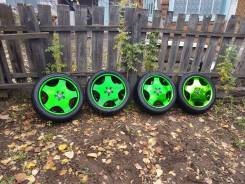 Продам колеса R17 + одна шина в подарок !. 7.0x17" 5x100.00