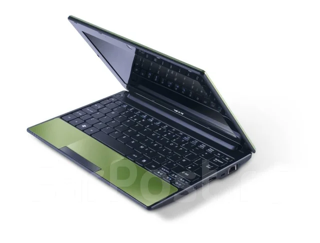 Acer Aspire One 522. 10.1", 1����, ��� 2048 ��, ���� 160���, WiFi: 1, ����������� �� 2��. ����