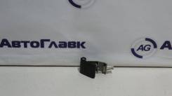 Ручка открывания бензобака. Toyota: Land Cruiser, FJ Cruiser, Tarago, Voxy, Noah, Land Cruiser Prado, Previa, Estima Lexus LX450d, URJ201 Lexus LX570...