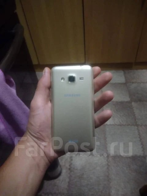 Samsung Galaxy J3 2016. �/�, �������, 3G, 4G LTE, Dual-SIM ����