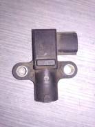 Датчик положения коленвала. Nissan: Cedric, Pathfinder, Terrano, Maxima, Ambulance, Presage, Elgrand, Cima, Bassara, Leopard, Gloria, Cefiro Двигатели...