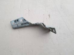 Крепление капота. Renault Megane Двигатели: F4R, F9Q, K4J, K4M, K9K, M9R