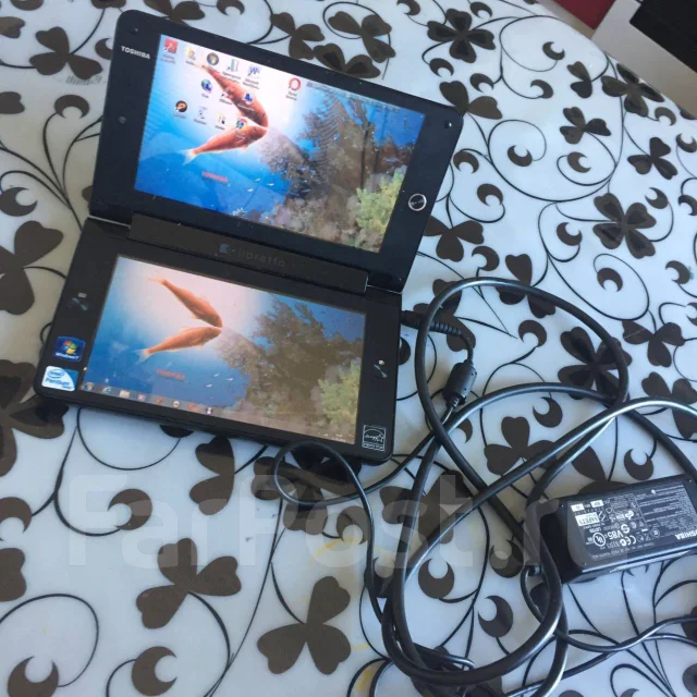 Toshiba Libretto. 7", 1,2����, ��� 2048 ��, ���� 62���, WiFi: 1, Bluetooth: 1 ����
