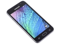 Samsung Galaxy J1. �����, 8 ��, ������, 4G LTE