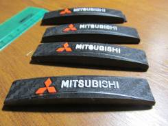 Накладки наружные. Mitsubishi