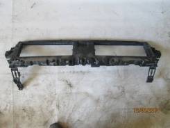 Крепление радиатора. Audi A4, 8W2, 8W5, 8WH Audi S4, 8W2, 8W5, 8WH Двигатели: CGWD, CRTC, CRTE, CSWB, CVKB, CVLA, CVNA, CWGD, CYMC, CYRB, CYRC, CZHA...