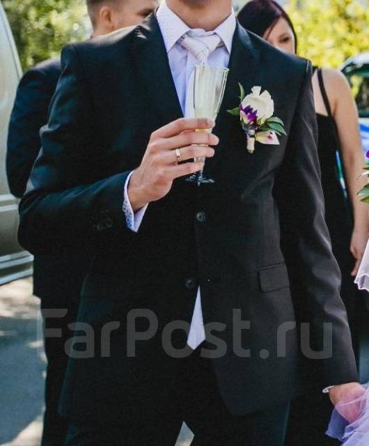 Чёрный мужской костюм на выпускной, свадьбу46-50 в прокат во Владивостоке