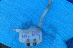 Бачок стеклоомывателя. Honda Stream, RN1, RN3 Двигатели: D17A, D17A2, K20A, K20A1