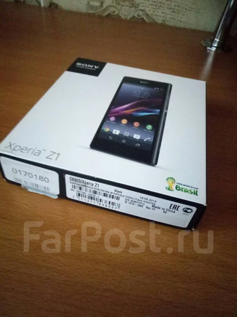 Sony Xperia Z1. �/�, ������, 4G LTE, NFC ����