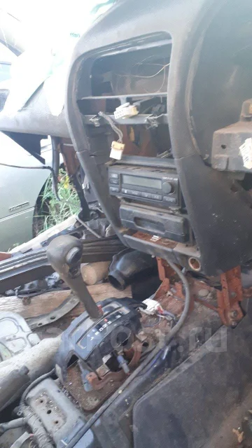 Nissan Avenir Salut. 10, SR18 ����