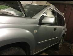 Nissan X-Trail. QR20DE, T30