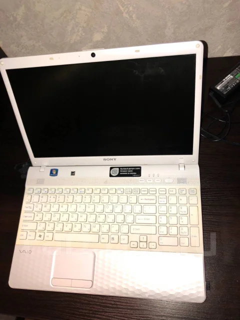 Sony VAIO. WiFi: 1, Bluetooth: 1 ����