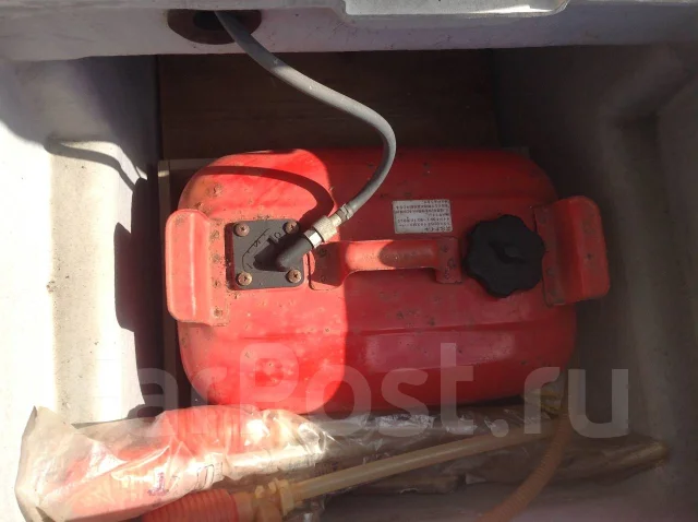 Suzuki. 1996 ���, ����� 6,3��., ��������� ���������, 40��.�., ������ ����