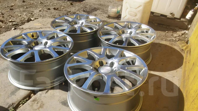 OZ Racing Exclusive. 8.0x18", 5x120, ET45, �� 73,1���. ����
