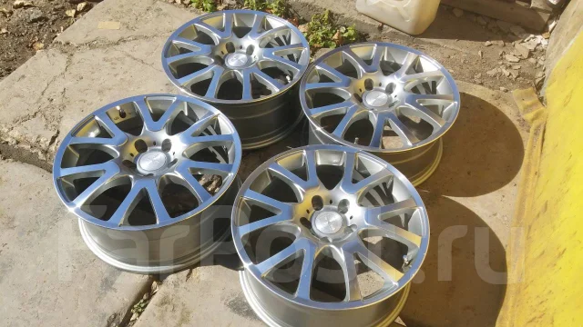 OZ Racing Exclusive. 8.0x18", 5x120, ET45, �� 73,1���. ����