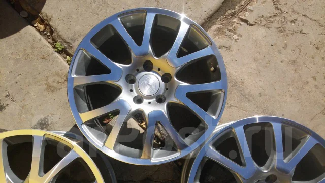 OZ Racing Exclusive. 8.0x18", 5x120, ET45, �� 73,1���. ����