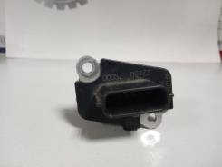 Датчик расхода воздуха. Infiniti: QX56, M45, Q40, QX50, Q45, M56, Q50, FX35, FX37, EX25, QX70, M25, G25, Q60, FX45, EX35, EX37, FX30d, G35, M37, FX50...