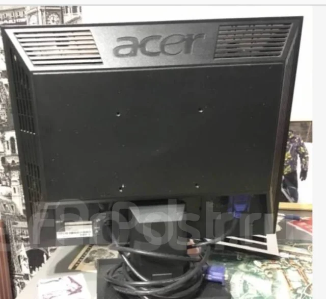 Acer. 17" ����