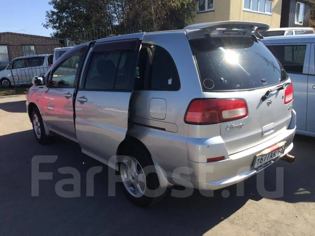 Nissan Liberty. �������, ��������, 2.0, ������ ����