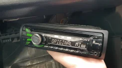 Sony CDX-GT470UE ����