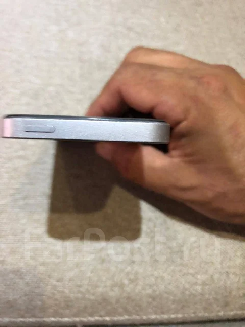 Apple iPhone SE. �/�, �����������, 4G LTE ����
