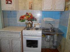 2-комнатная, Строителей 33. Солнечный район, частное лицо, 44 кв. м.
