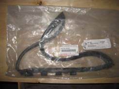 Уплотнитель стекла двери. Toyota Avensis, ADT250, ADT251, AZT250, AZT250L, AZT250W, AZT251, AZT251L, AZT251W, AZT255, AZT255W, CDT250, ZZT250, ZZT251...