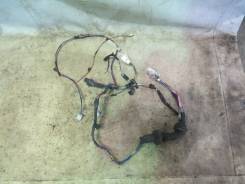 Проводка двери. Toyota Avensis, ADT251, AZT250, AZT250L, AZT250W, AZT251, AZT251L, AZT251W, AZT255, AZT255W, CDT250, ZZT251, ZZT251L Двигатели: 1AZFE...