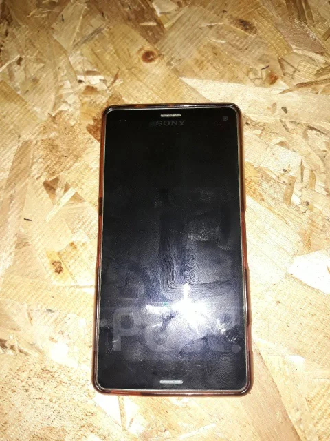 Sony Xperia Z3 Compact. �/�, ������� ����