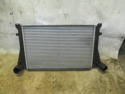 Интеркулер. Volkswagen Passat Volkswagen Golf, BQ1, BV5 Volkswagen Arteon, 3H7 Двигатели: CHHA, CHPA, CHZC, CHZK, CJSA, CJSB, CJXD, CJXG, CJZA, CLHA...