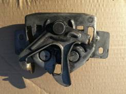 Замок капота. Suzuki Escudo, TA01R, TA01W, TA11W, TA31W, TA51W, TD01W, TD11W, TD31W, TD51W, TD61W Suzuki Jimny, JA12C, JA12V, JA12W, JA22W, JB32W Suzu...