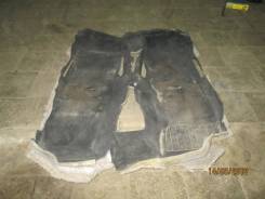 Ковровое покрытие. Volkswagen Passat, 3B3, 3B6 Двигатели: ALT, ALZ, AMX, APR, AQD, ATQ, AVB, AVF, AWL, AWM, AWT, AWX, AZM, BAU, BDG, BDH, BDN, BDP, BF...