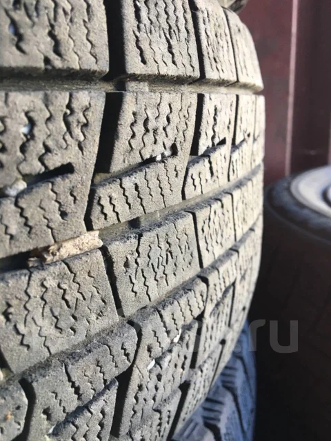 Bridgestone Sneaker. ������, 2008 ���, �/�, ����� 40 % ����