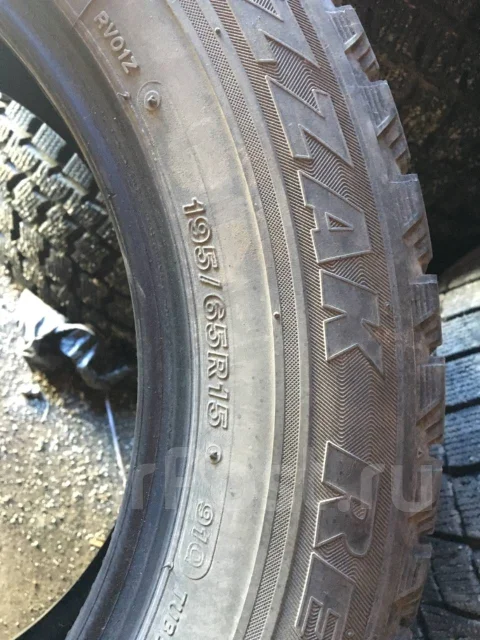 Bridgestone Sneaker. ������, 2008 ���, �/�, ����� 40 % ����