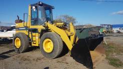 Komatsu WA200. Фронтальный погрузчик -1, 3 000 кг., Дизельный