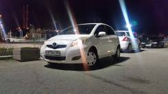 Toyota Vitz. Без водителя
