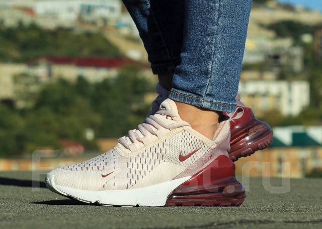 Nike air max store 270 v