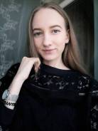 Графический дизайнер. Высшее образование, опыт работы 2 года