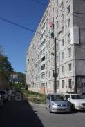 Гостинка, малосемейка, улица Сельская 6 во Владивостоке Гостинка, малосемейка, улица Сельская 6. Баляева, 18,0 кв. м. Дом снаружи